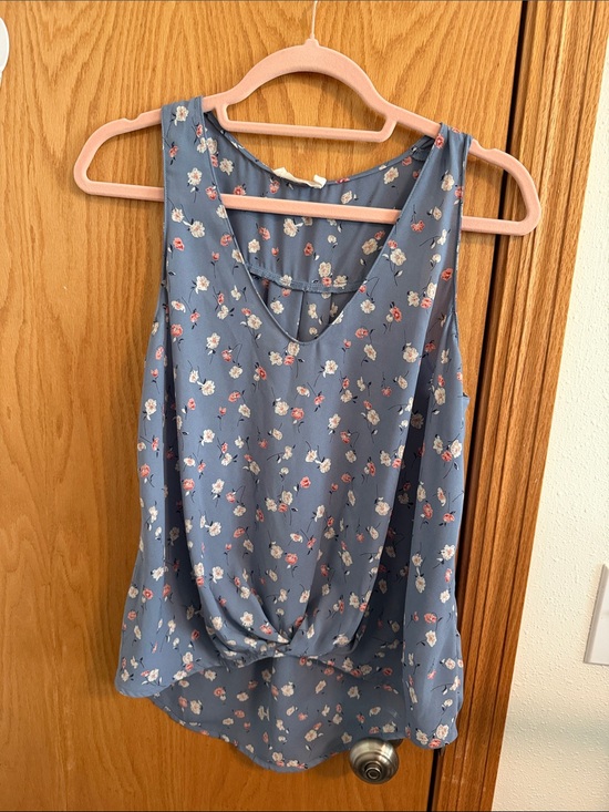 Lush Tops - Lush Slate Blue Floral Twist-Front Tank Top